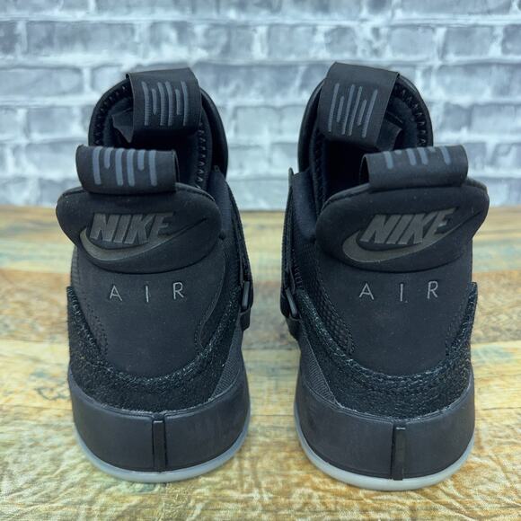 Nike Air Jordan 33 Utility Blackout Black Basketball AQ8830-002 Mens Size 8 Rare main image 9